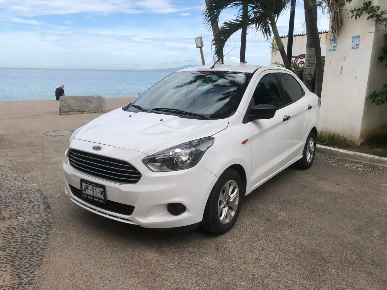Econo Cars